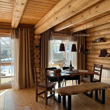 Holiday home Hahnenkleer Huette *